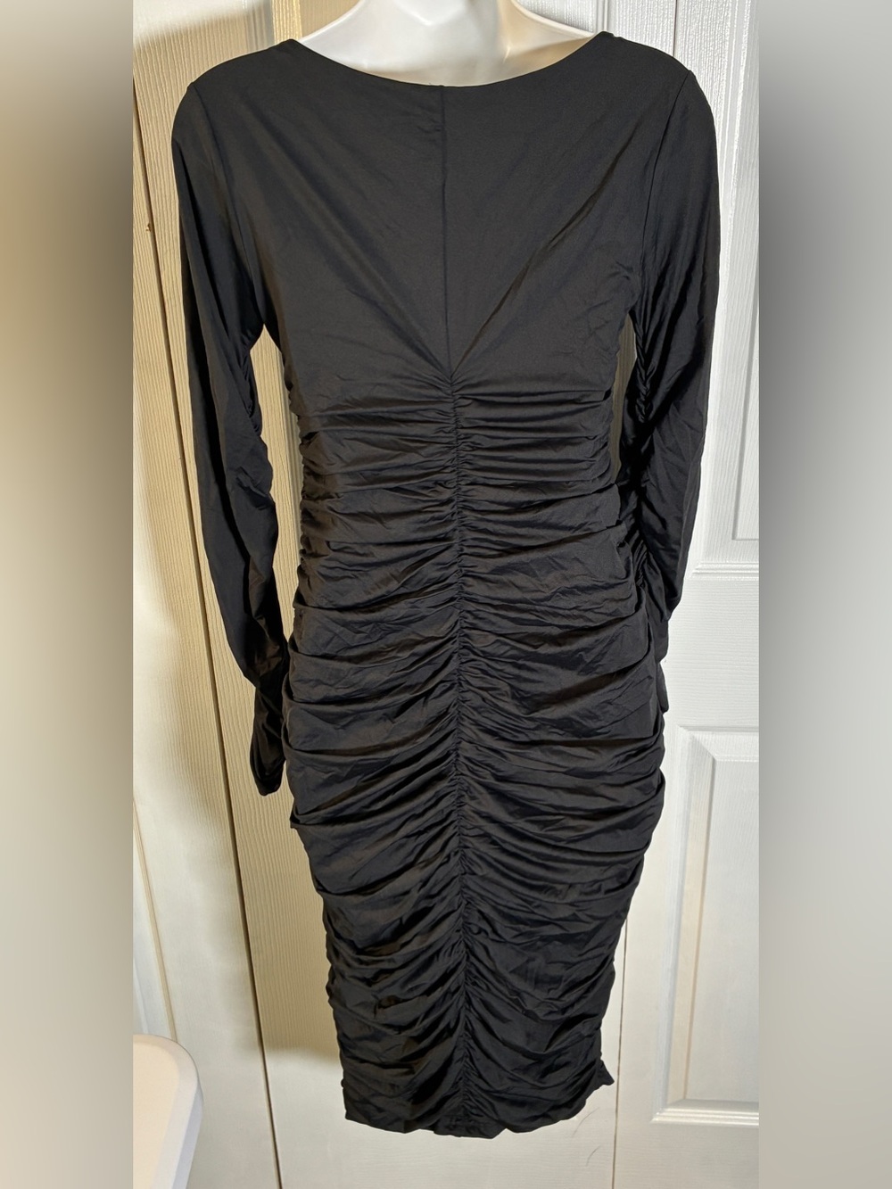 Black Ruched Long Sleeve Bodycon Midi Dress | Square Neck | Size M - Picture 4 of 9
